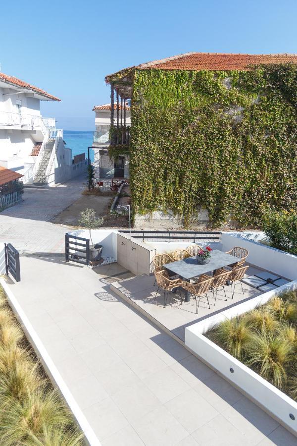 Araliki Suites Polychrono Exterior foto